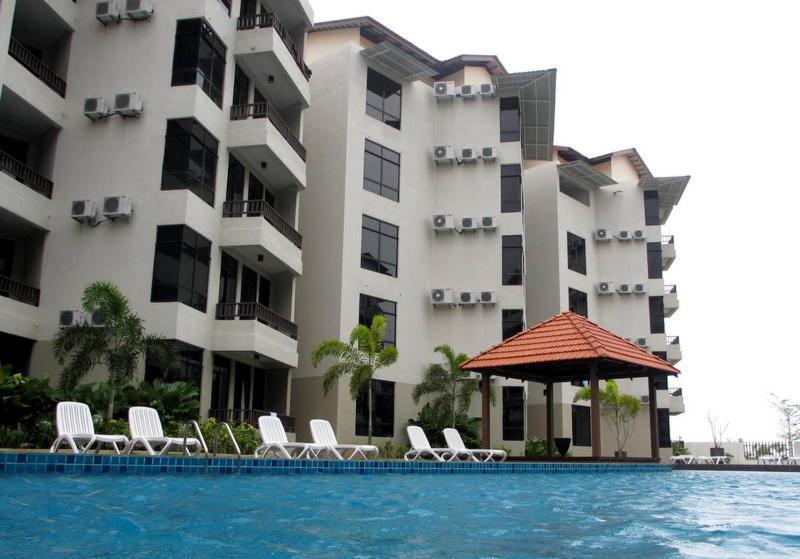 Samsuria Beach Apartment Resort Cherating Exterior foto